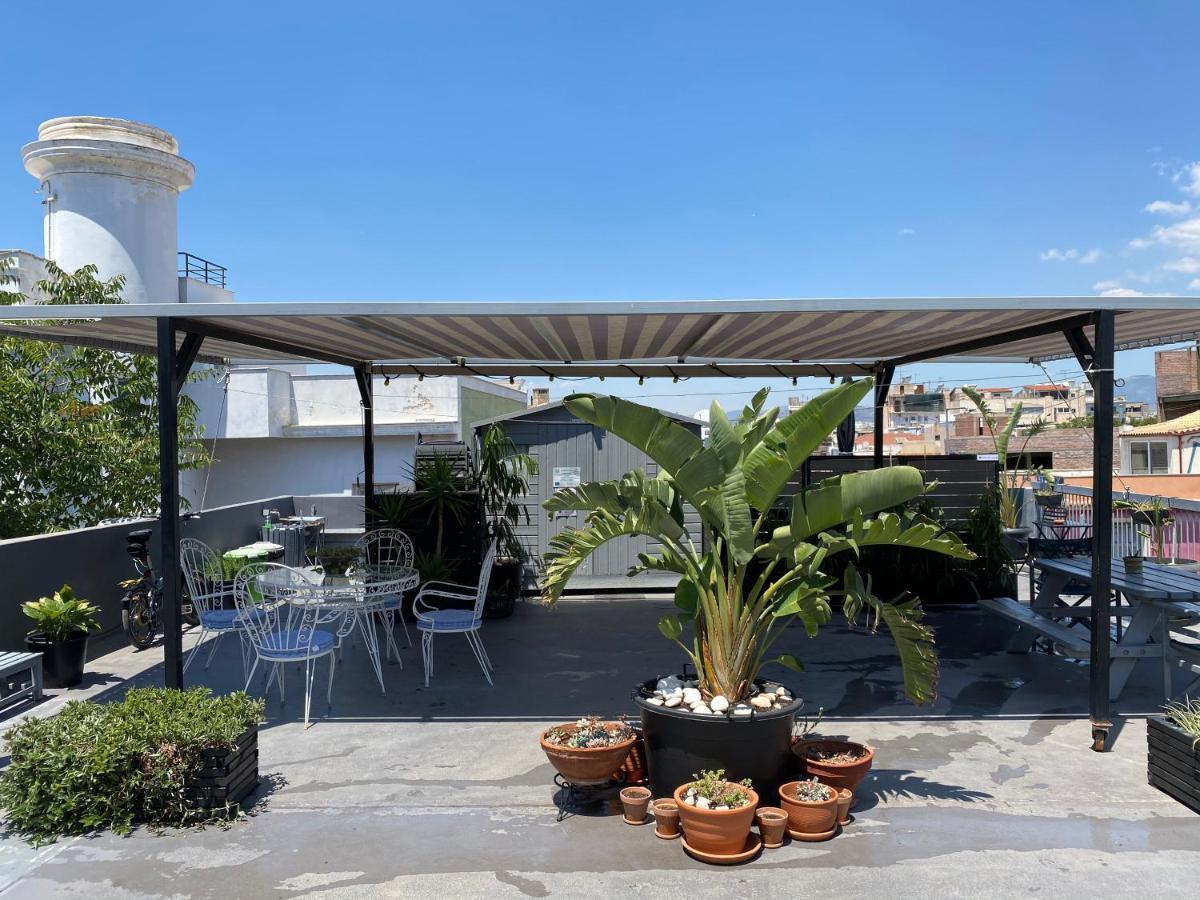 Monastiraki #Wallsfree Citycenter- Unspoiled Athens Apartments Экстерьер фото