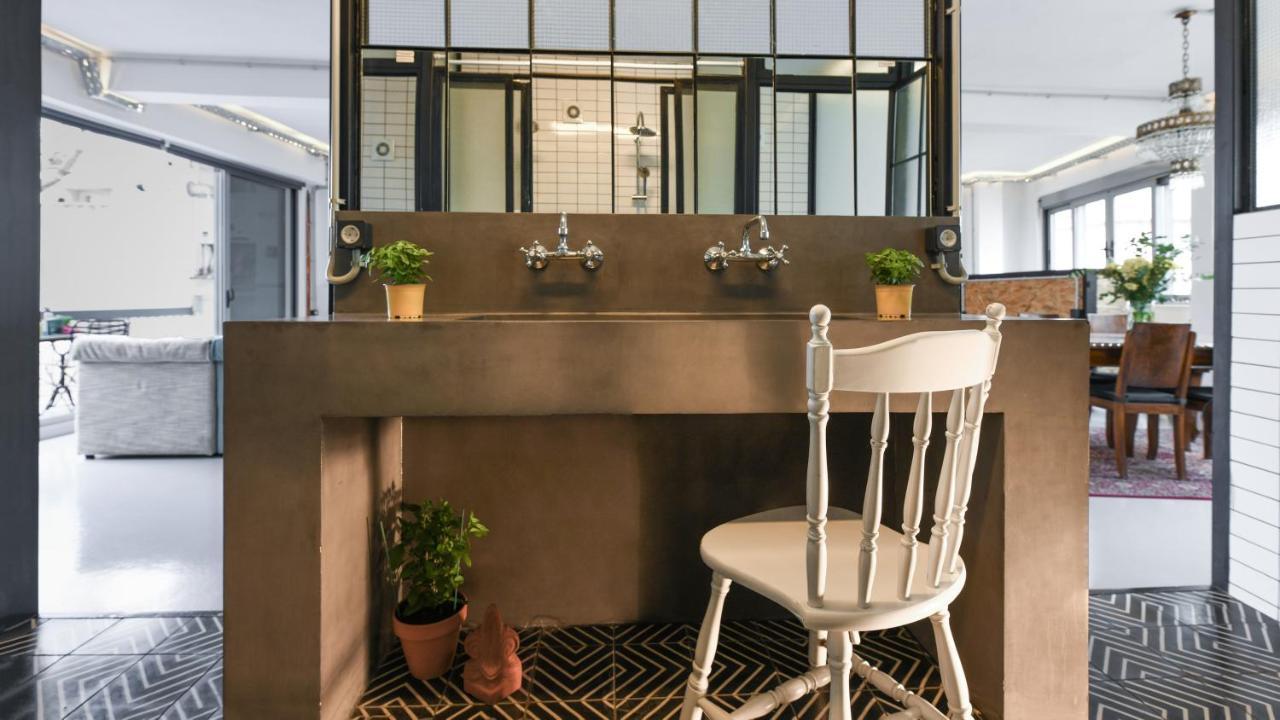 Monastiraki #Wallsfree Citycenter- Unspoiled Athens Apartments Экстерьер фото