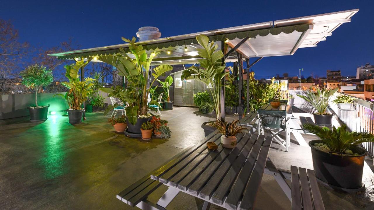 Monastiraki #Wallsfree Citycenter- Unspoiled Athens Apartments Экстерьер фото