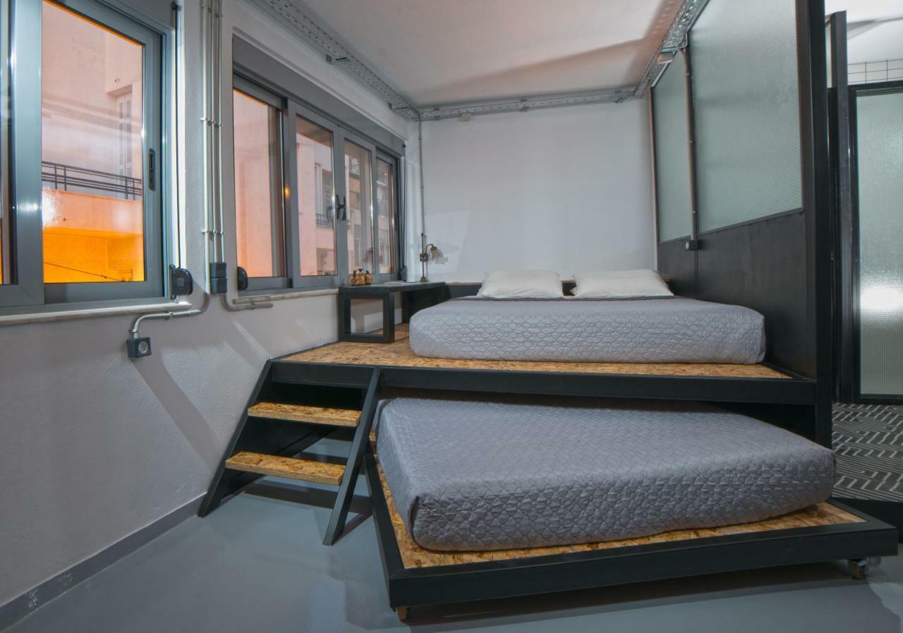 Monastiraki #Wallsfree Citycenter- Unspoiled Athens Apartments Экстерьер фото